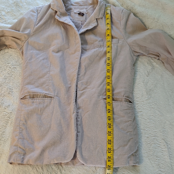 Marina Luna Linen Blazer - Picture 7 of 8